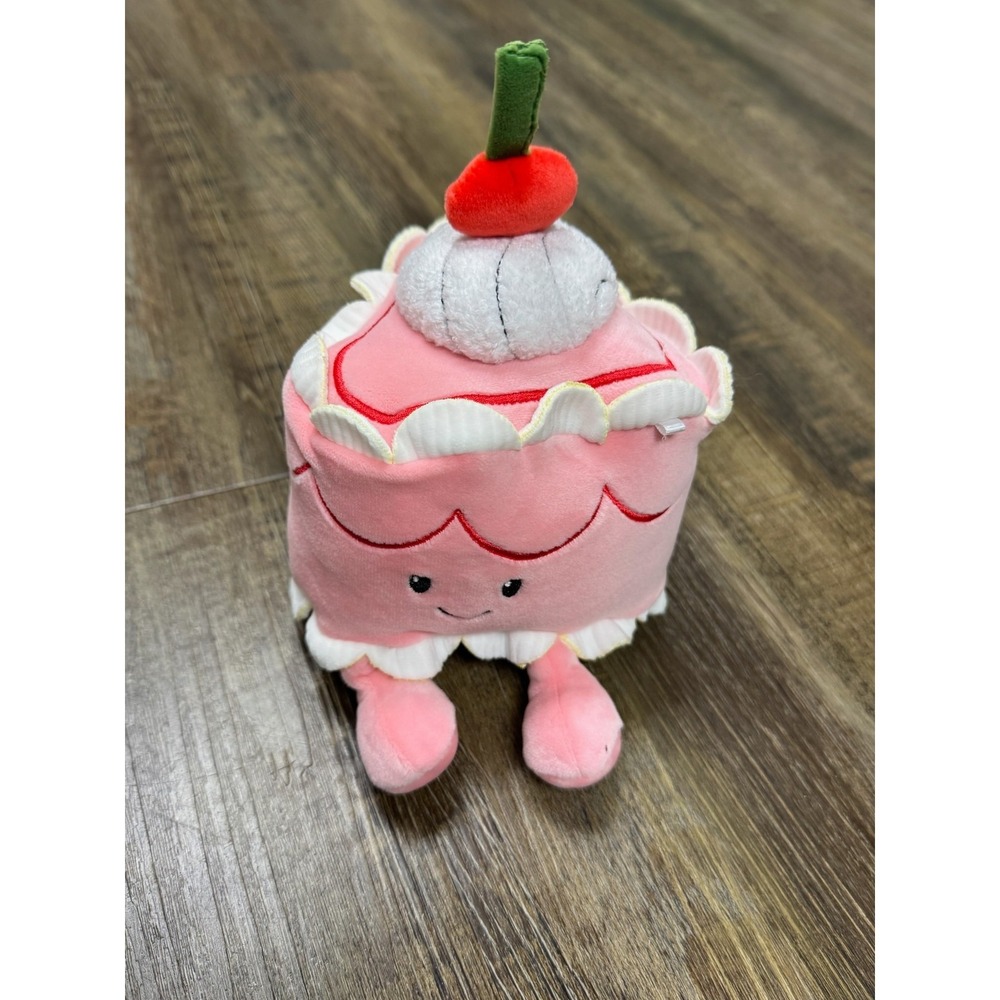 Plush Toy Cupcake Design 5x7 Inches Pink Stuffed Toy Soft Plush